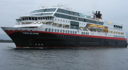 MS Trollfjord